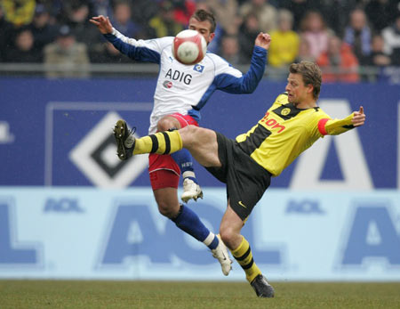 鲁鸣担任中 鲁鸣担任中