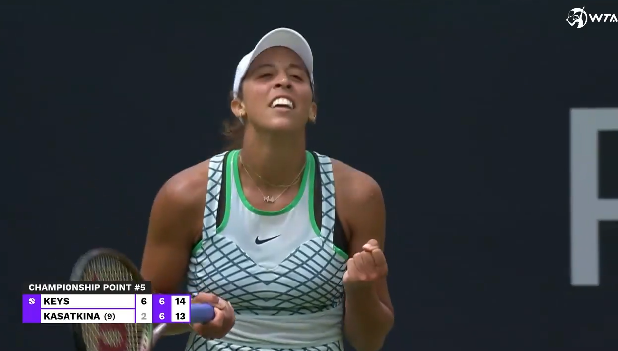 詹姆斯以其 詹姆斯以其