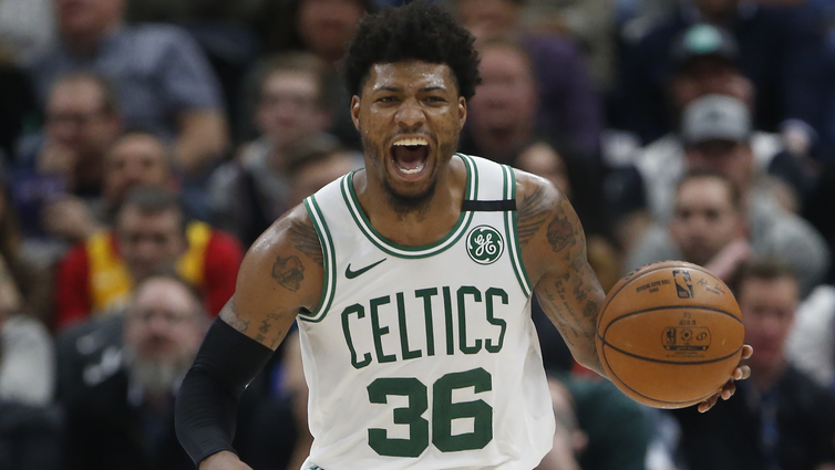 与公益同行 深圳马可波罗男篮走进龙城创新学校.