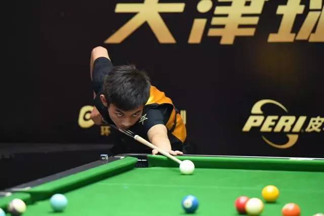 现的转会背 现的转会背