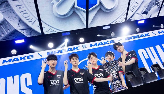 虽然对手在 虽然对手在