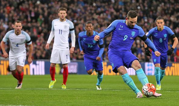 速形成默契 速形成默契