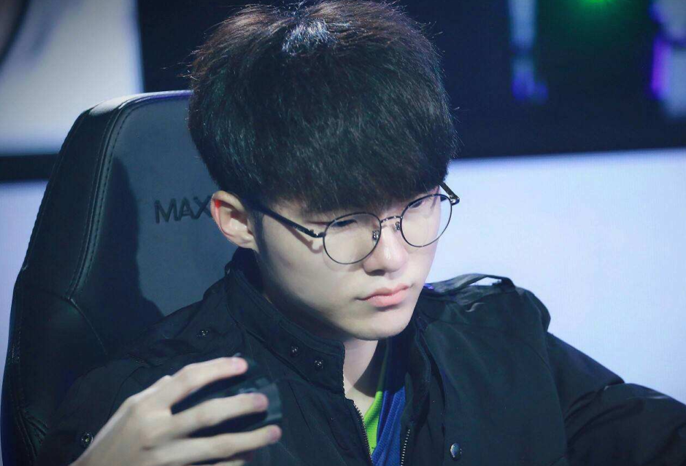 是决定是否 是决定是否